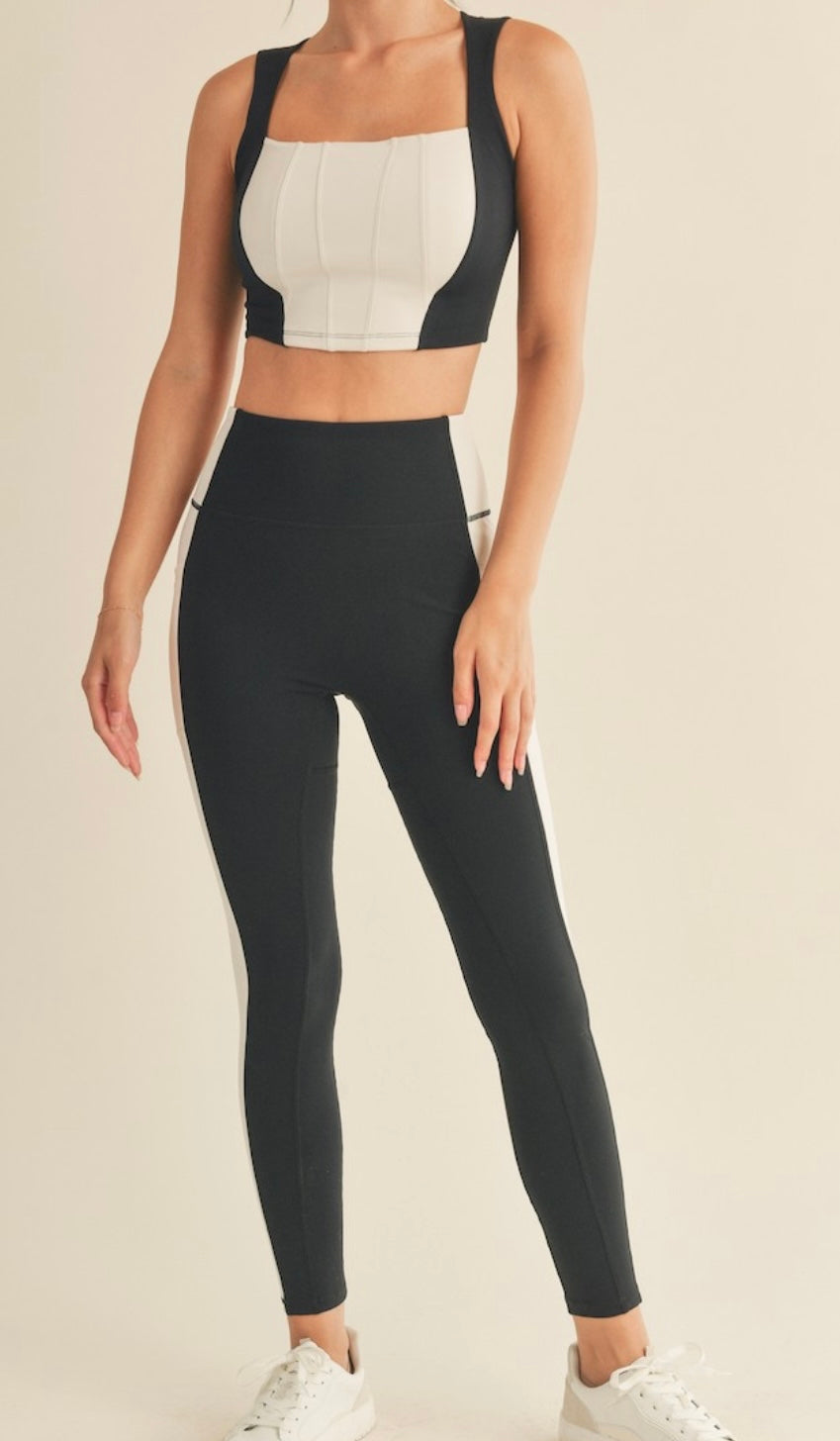 Bailey Two-Tone Leggings